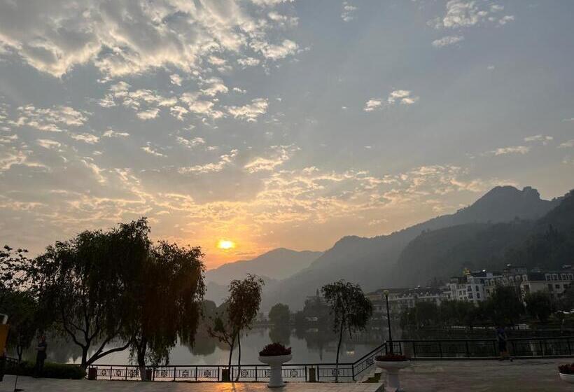 هتل Monaco Sapa