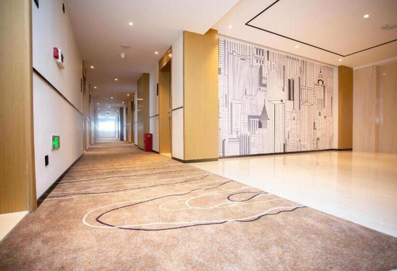 호텔 City Comfort Inn Yichang Zigui Three Gorges Dam Binhu