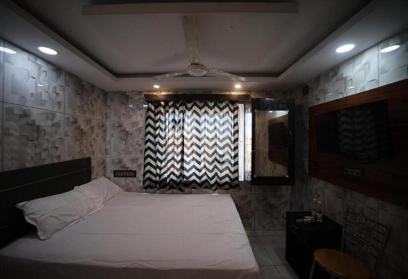 Отель Jr Grande