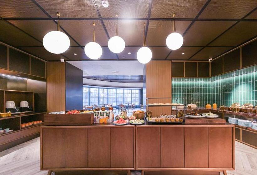 Orange Hotel   Jiaozhou Jiaodong International Airport Jiaodong Subway Station