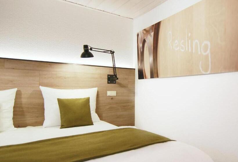 펜션 Weingut Gästehaus Buchert