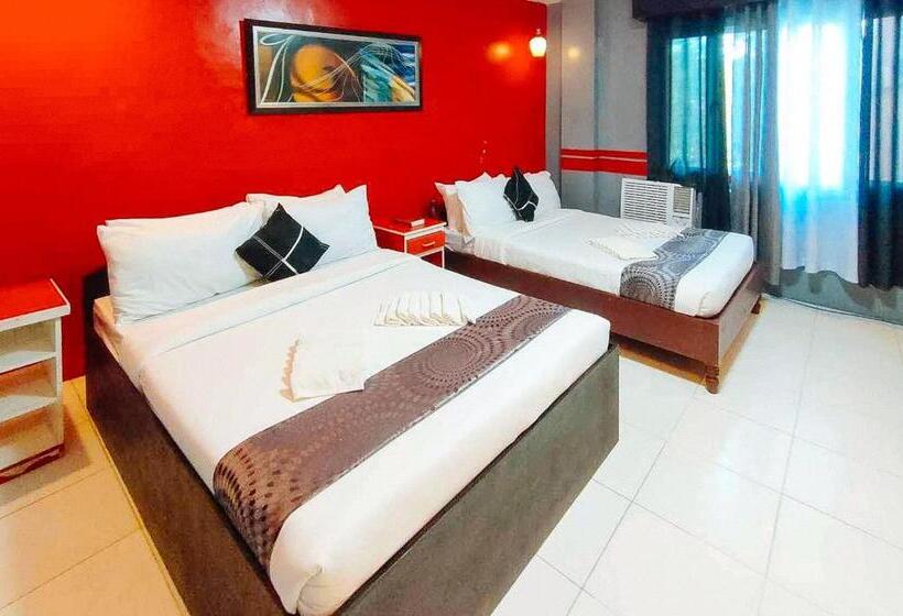 Reddoorz @ Hotel Dian Aparri