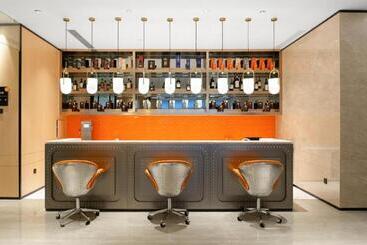 Baiyun Airport Coco Hotel 白云机场可可酒店