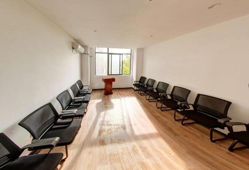 Echarm Hotel Wuhu Wanzhi East Lake Yingbin Avenue