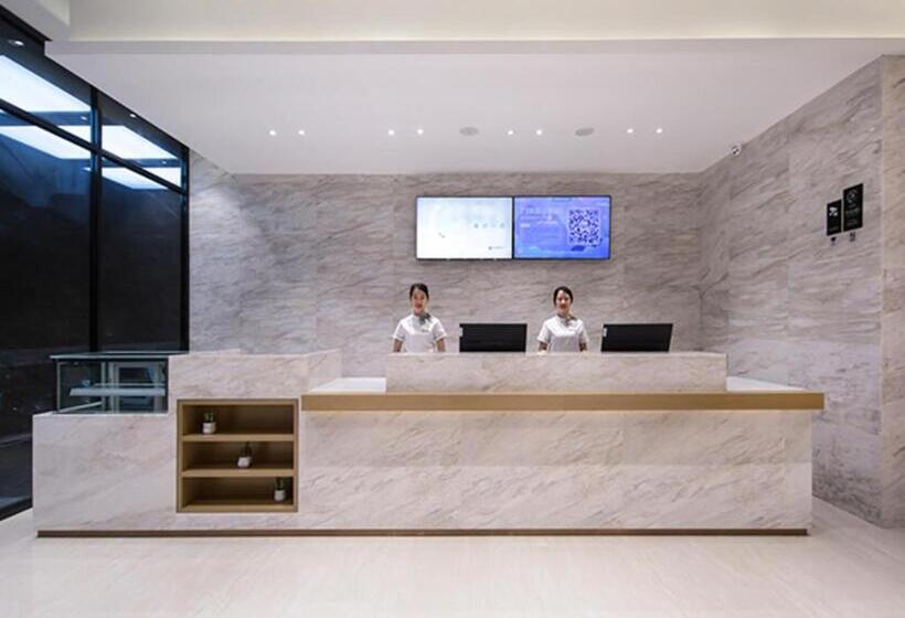 Отель City Comfort Inn Liuzhou Liudong New District Hualing Youlinghui