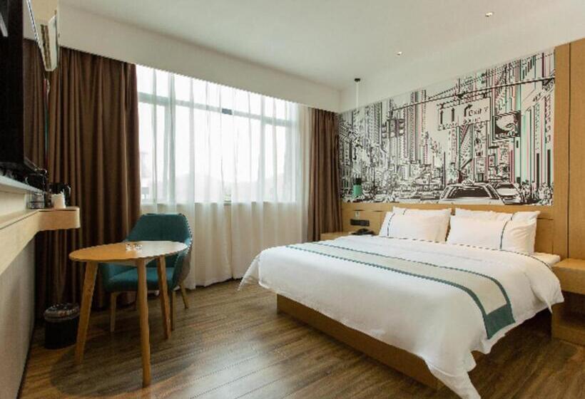 Отель City Comfort Inn Shaoguan Biguiyuan Phoenix City Gold Village