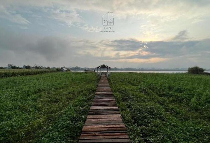هتل Gin S Greenery Resort