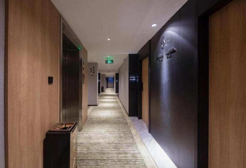 בית מלון כפרי Green Tree Inn Jiaxing Haining Leather City