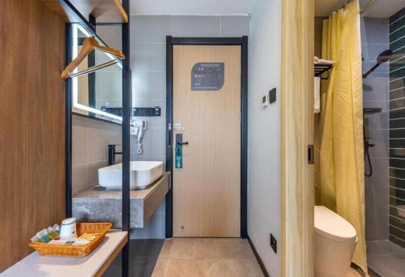 בית מלון כפרי Greentree Inn Express Lanzhou West Passenger Station Lanzhou Center