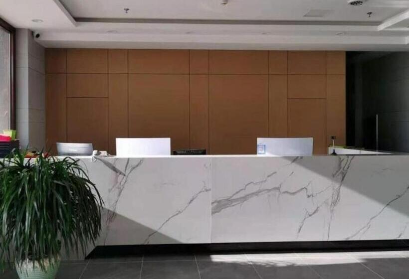 酒店 Greentree Inn Express Liaoning Jinzhou Bijia Mountain