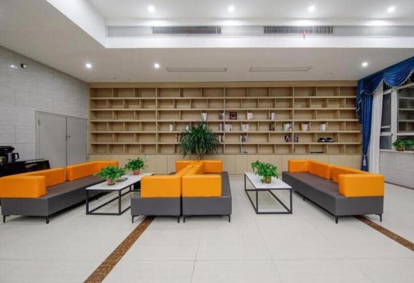 فندق Greentree Inn Heze Chengwu County Daminghu Road