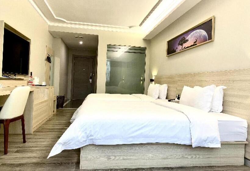 هتل Jtour Inn Maoming Huazhou Beijing Road Railway Station