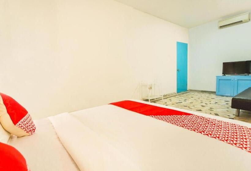 בית מלון כפרי Oyo 2544 Just In