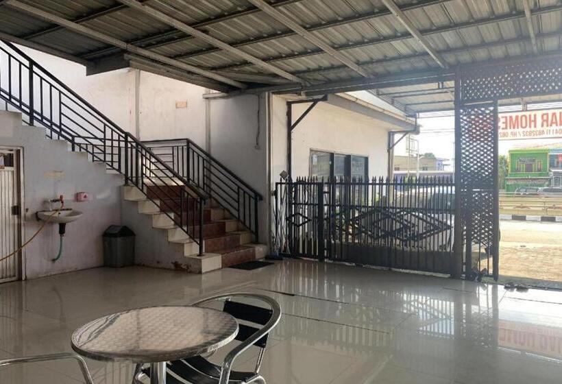 فندق Oyo 91263 Dinar Homestay