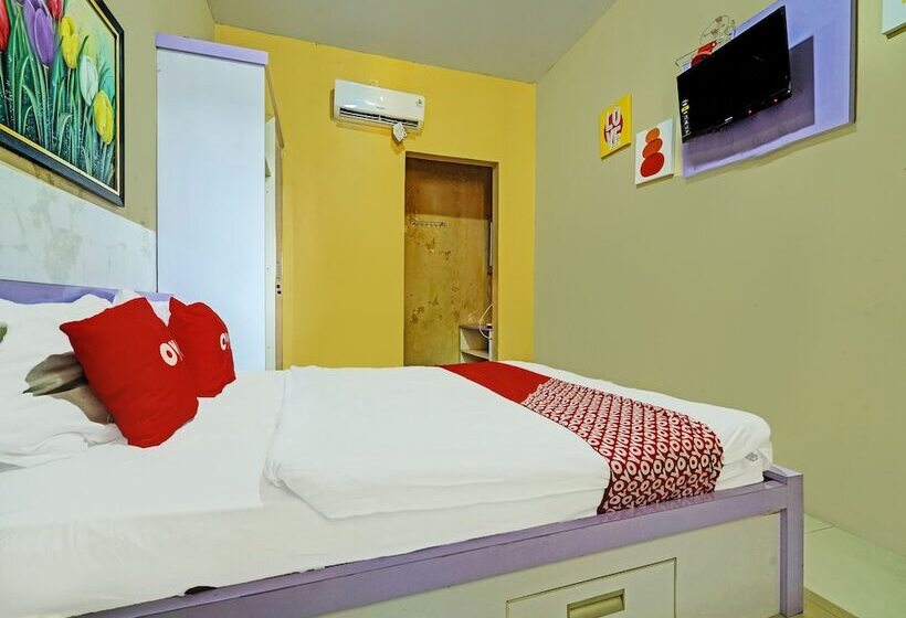 هتل Oyo 91955 Pondokan Cempaka