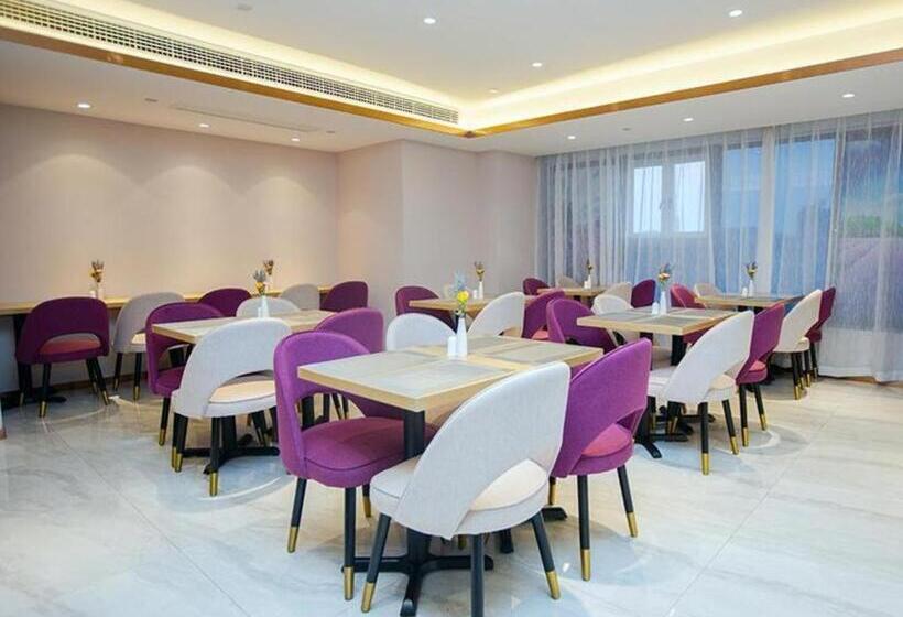 Lavande Hotel Pingxiang Runda International High Speed Railway Station