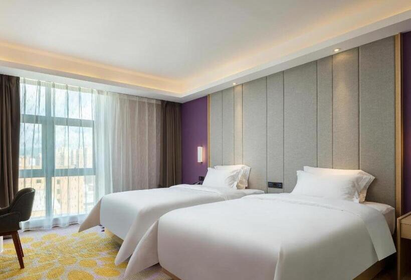 Lavande Hotel Shanwei Haifeng Fenghuang New City Tianhong Plaza