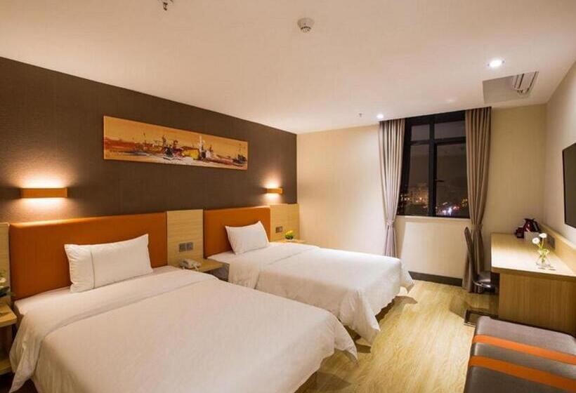 هتل 7 Days Inn Chengde Mountain Resort