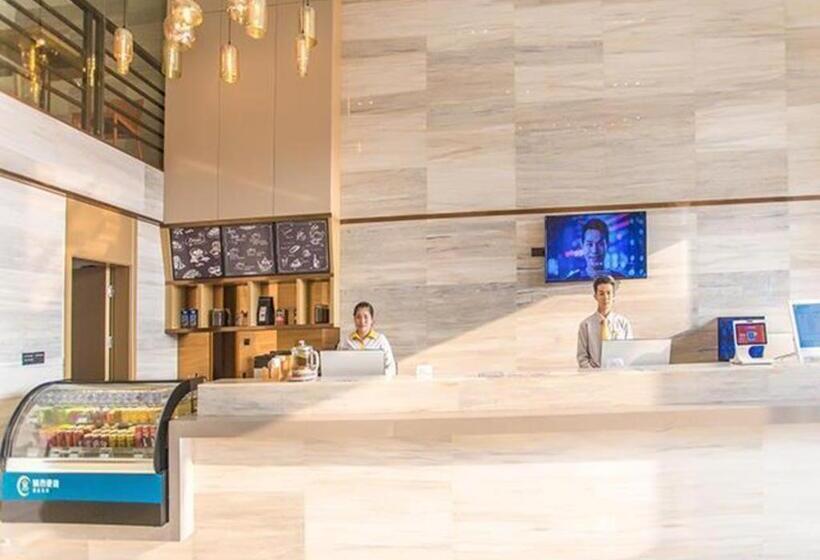فندق City Comfort Inn Beihai Yintan International Ferry Terminal