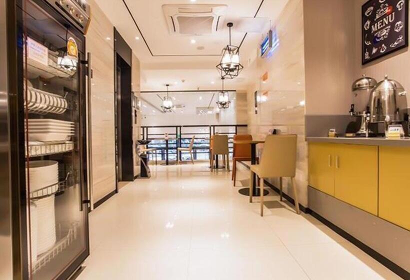 فندق City Comfort Inn Beihai Yintan International Ferry Terminal