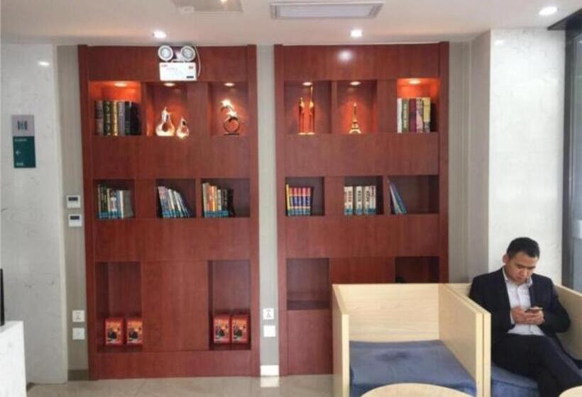 هتل City Comfort Inn Hefei Walking Street Dadongmen Metro Station