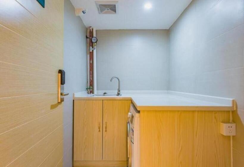 Отель City Comfort Inn Heyuan Zijin Baocheng Commercial Plaza