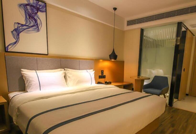 هتل City Comfort Inn Huanggang Polytechnic College Yi Ai Lake