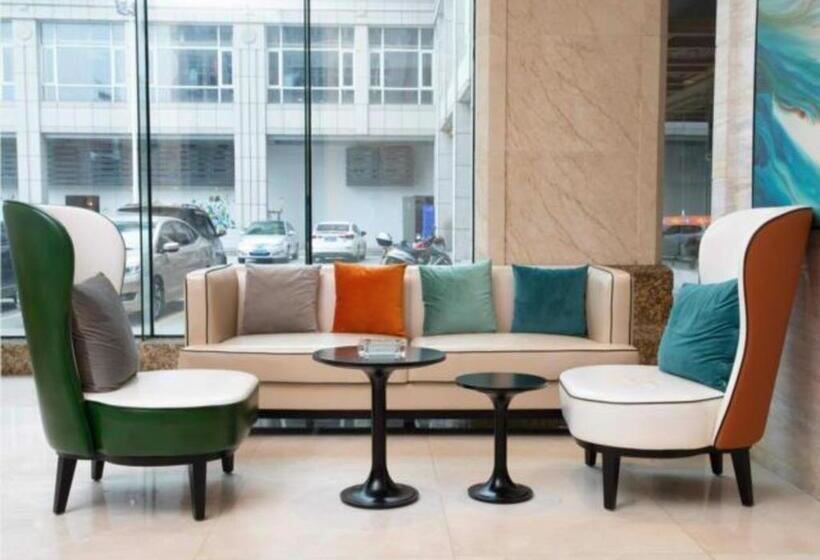 Отель City Comfort Inn Jiangmen Pengjiang Hetang Central Plaza