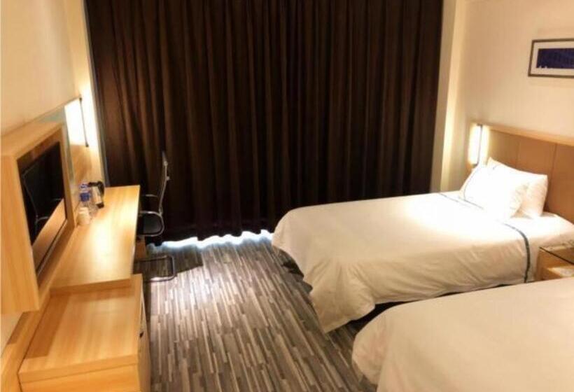 Отель City Comfort Inn Luohe Railway Station Jiefang Road