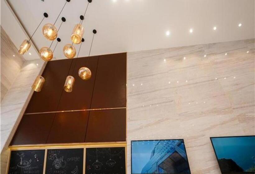 Отель City Comfort Inn Maoming Donghuicheng Cultural Plaza