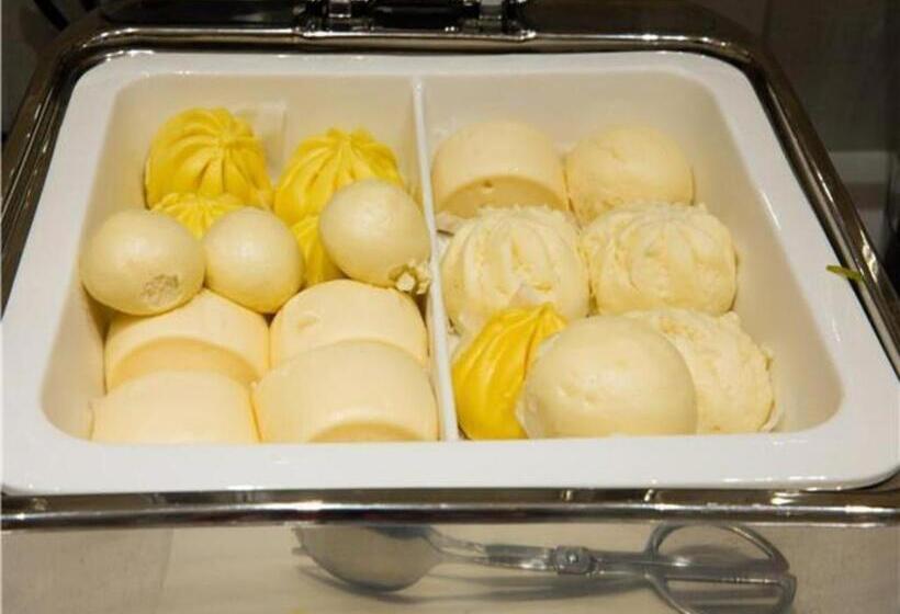 Отель City Comfort Inn Maoming Shuidong Wanda Plaza Government