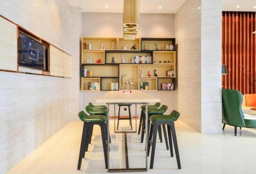 호텔 City Comfort Inn Suizhou Railway Station