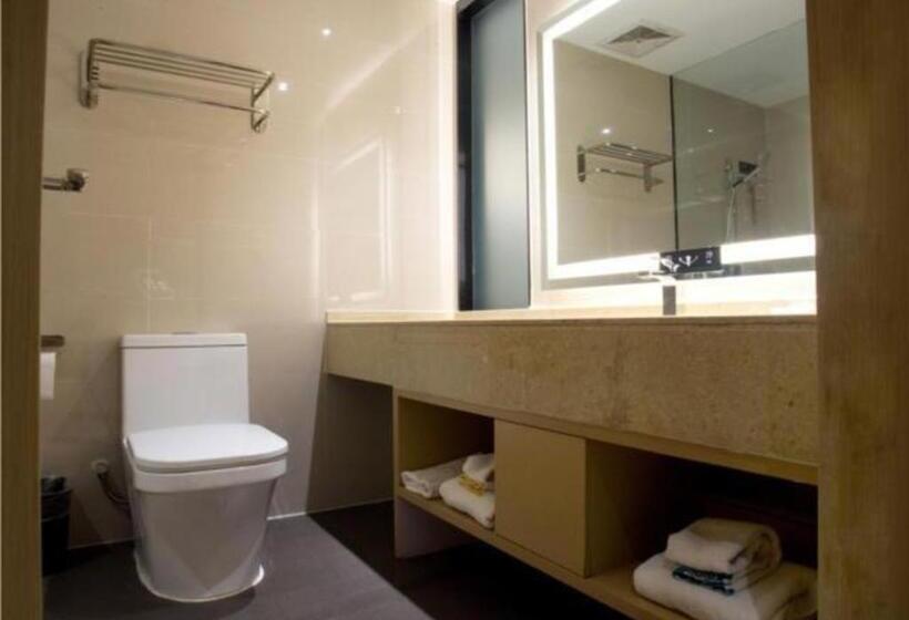 호텔 City Comfort Inn Xiangyang Gucheng Railway Station