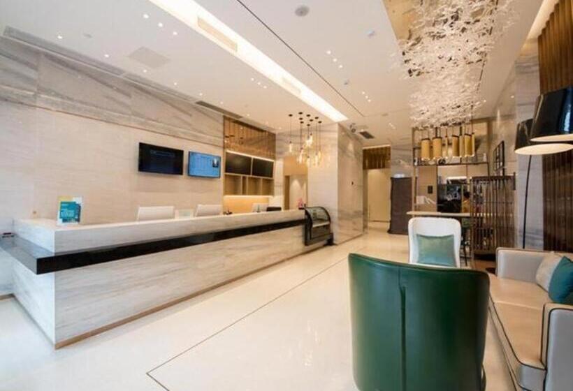 Отель City Comfort Inn Zhaoqing Qixingyan Yihua Plaza Agile City