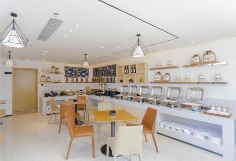 Отель City Comfort Inn Zhaoqing Sihui Nanjiang Industrial Park