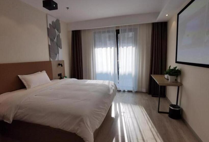 Отель Greentree Inn Express Fuzhou Linchuan District Gandong Auto City