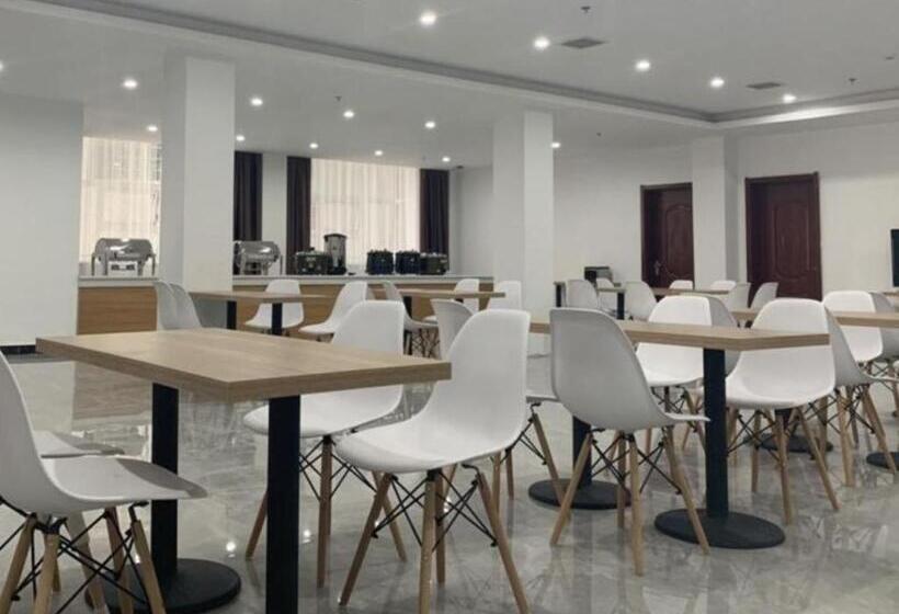 فندق Greentree Inn Express Xuzhou Pizhou Tiefu Town Bus Station