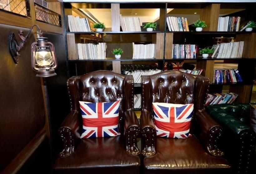 Отель James Joyce Coffetel·jiangmen Huiyue City