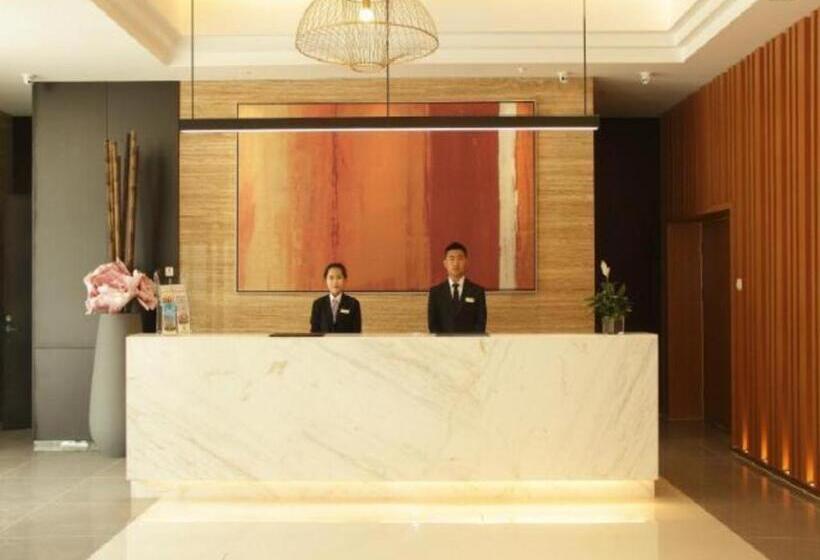 هتل Jinjiang Inn Select Xixian New Distict Century Avenue