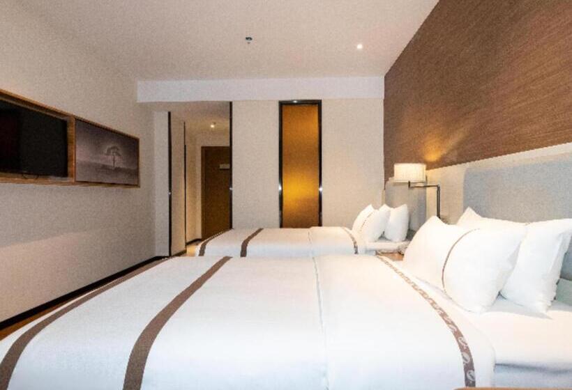 호텔 Jtour Inn Yulin High Speed Railway Station Rt Mart