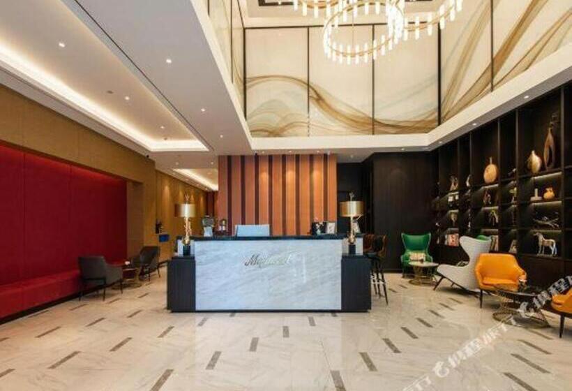 Magnotel Tongxiang Shimao Center