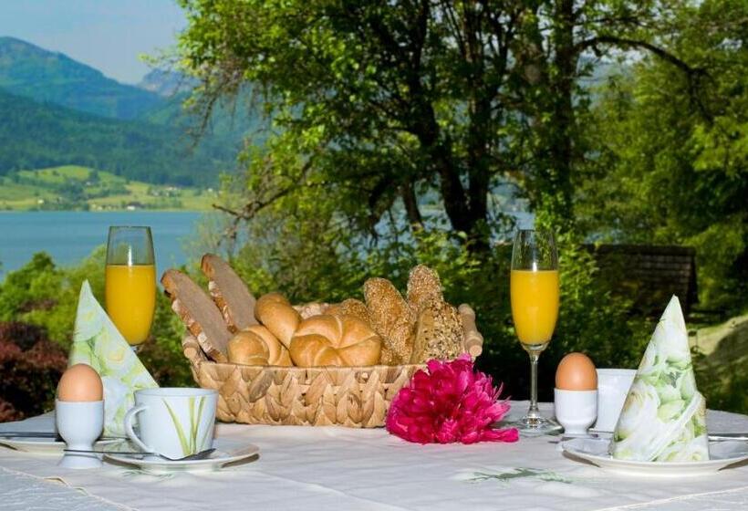 ベッドアンドブレックファースト Gästehaus Kasbichler