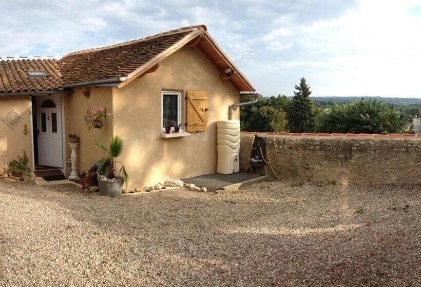 مبيت وإفطار Grande Chambre Calme Avec Vue, Wifi Et Parking   Le Pêchereau   Fr 1 591 559