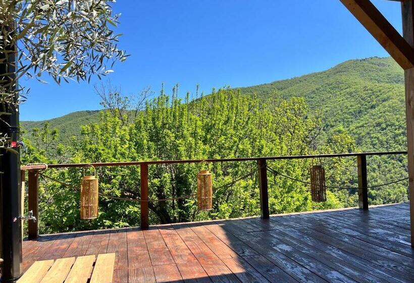 ベッドアンドブレックファースト Les Magnels