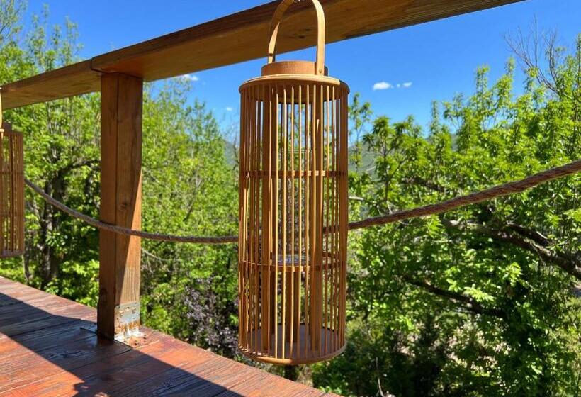 ベッドアンドブレックファースト Les Magnels