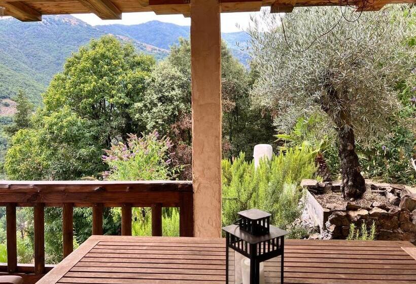 ベッドアンドブレックファースト Les Magnels