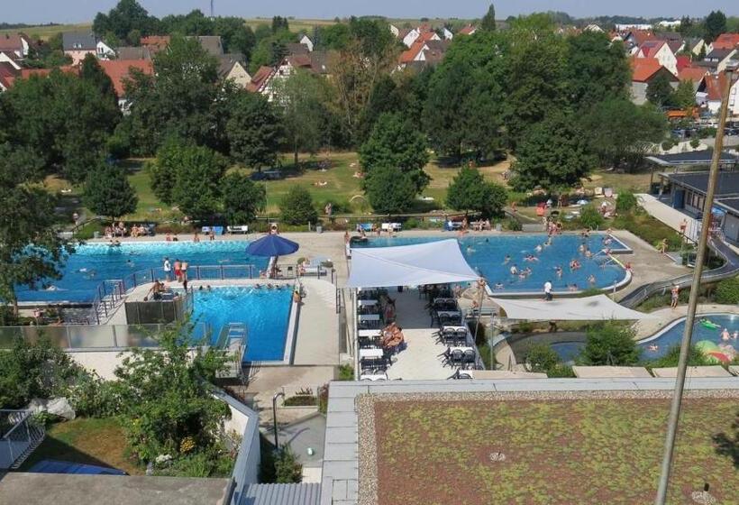 تختخواب و صبحانه 1,5 Zimmer Mit Duschbad, Gartenblick, Kühlschrank