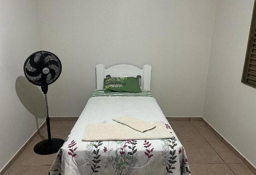 Hostel Jotaaa F