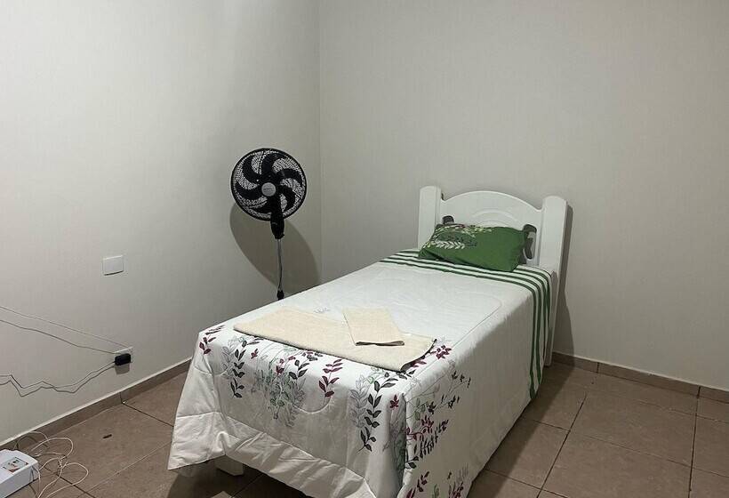 Hostel Jotaaa F