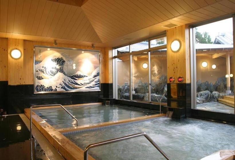 هتل 北方温泉四季の里　七彩の湯